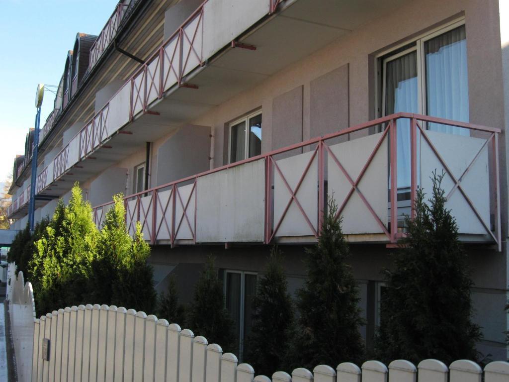 Holiday Apartments Warmbad Villach Exterior foto
